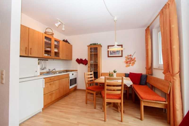 Villa Linde Goehren  Ngoại thất bức ảnh